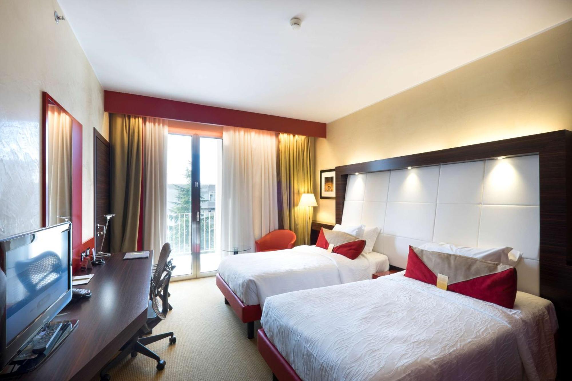 Hilton Garden Inn Lecce Buitenkant foto