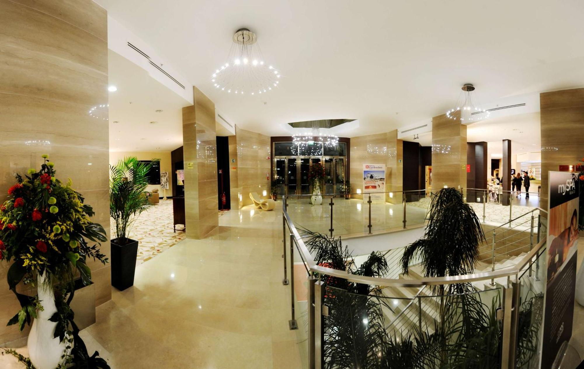 Hilton Garden Inn Lecce Buitenkant foto